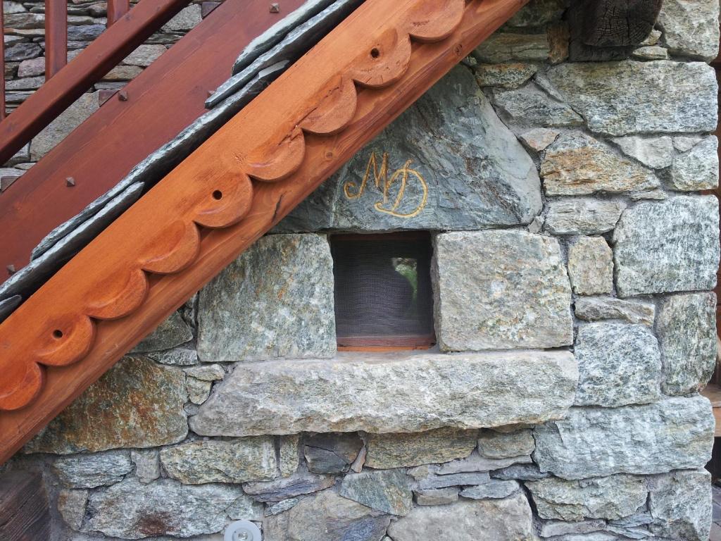 Eco Chalet Maison Dominique Challand-Saint-Anselme エクステリア 写真